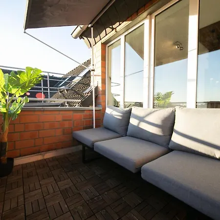 White - - Balcony - Fair - Kitchen Neuss