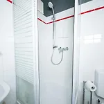 White - - Balcony - Fair - Kitchen דירה