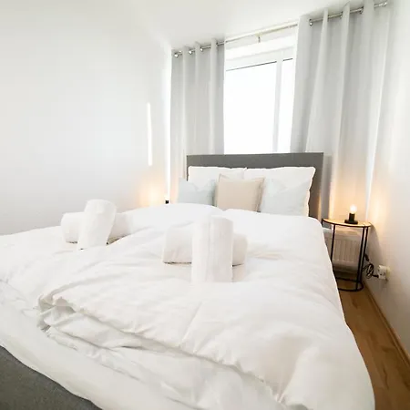 White - - Balcony - Fair - Kitchen 公寓 诺伊斯