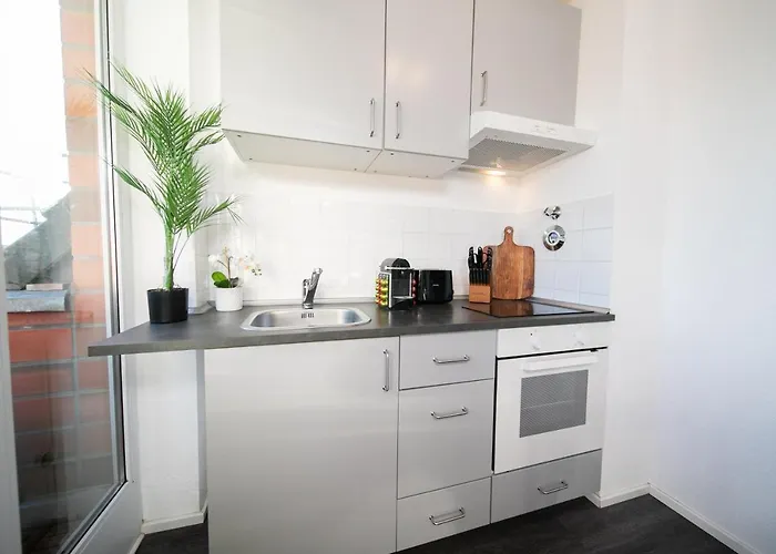 아파트 White - - Balcony - Fair - Kitchen 노이스