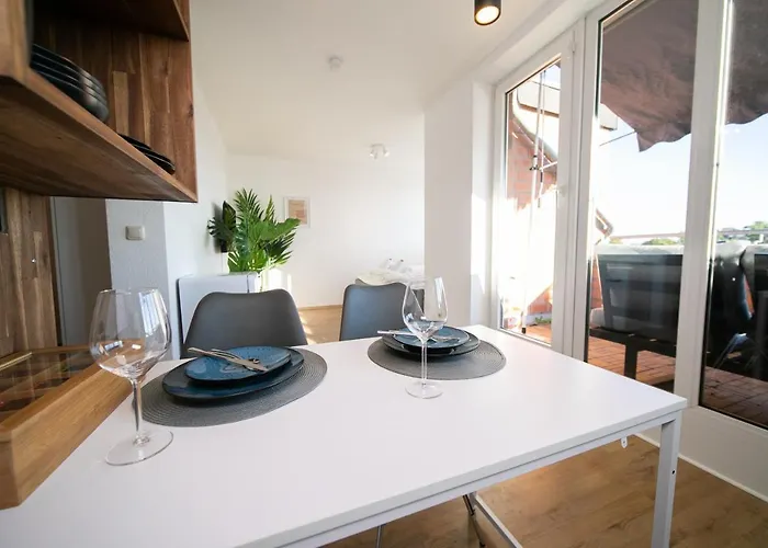 White - - Balcony - Fair - Kitchen 노이스